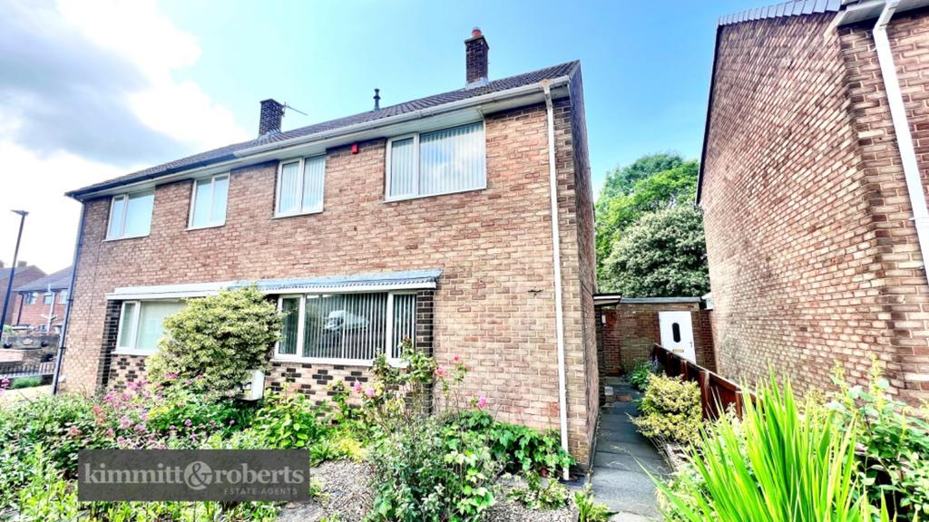 Lime Avenue, Houghton le Spring, Tyne... 3 bed semidetached house £