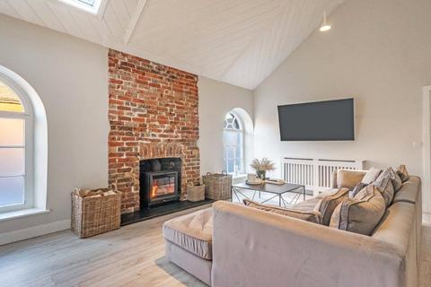 2 bedroom apartment for sale, The Old Chapel, Lower High Street, Wadhurst, East Sussex, TN5