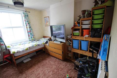 114 Chalet Hill, Bordon, GU35 0DE