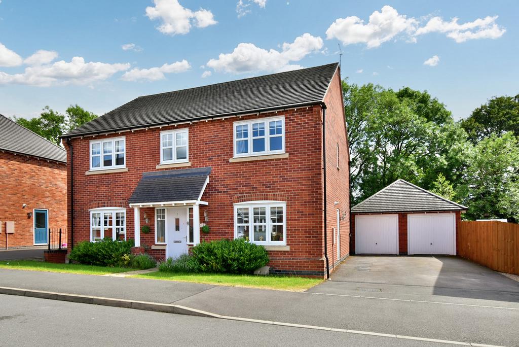 Hermitage Close, Ashbourne, DE6 4 bed detached house £500,000