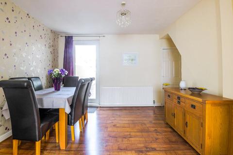 203 Luckwell Road, Bristol, BS3 3HD