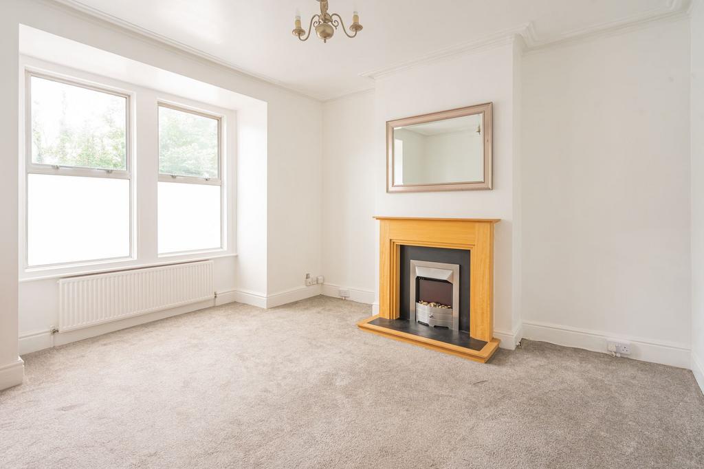 Radley Road, Abingdon, OX14 2 bed ground floor flat for sale £270,000