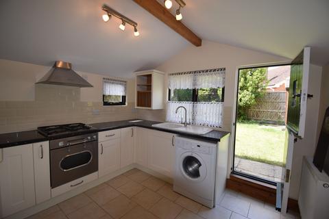 2 bedroom semi-detached house to rent, Great Holland, Frinton-on-Sea CO13