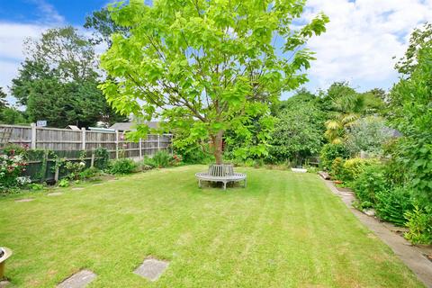 88 Northall Road, Barnehurst, Bexleyheath, DA7 6JE