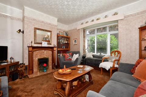 88 Northall Road, Barnehurst, Bexleyheath, DA7 6JE