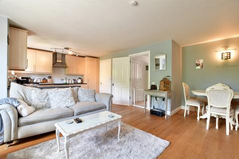 2 bedroom duplex for sale, Station Road North, Southwater, Horsham, West Sussex