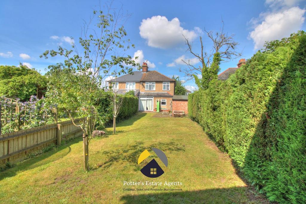 Westbury Road, Ipswich 3 bed semidetached house £1,200 pcm (£277 pw)