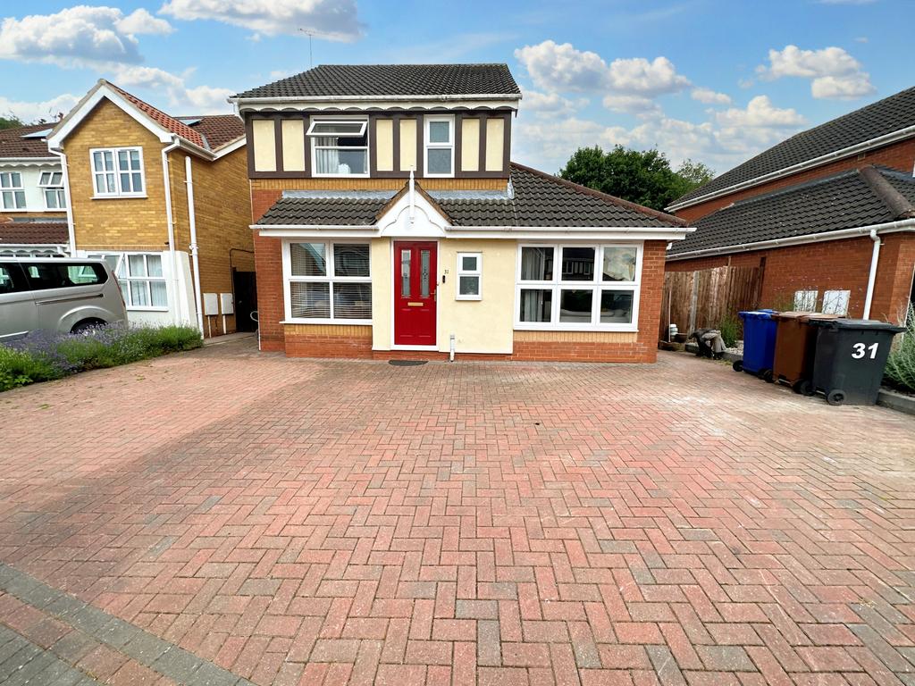 Kinver Road, Winshill, BurtononTrent, DE15 3 bed detached house for