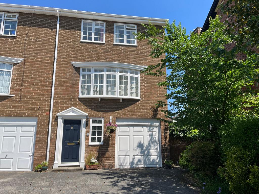 Abbotsford Road, Crosby, L23 4 bed townhouse for sale £340,000