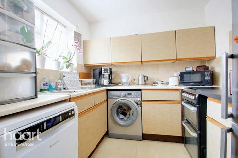 22 Beane Avenue, Stevenage, SG2 7DL