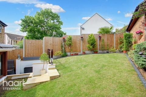 22 Beane Avenue, Stevenage, SG2 7DL