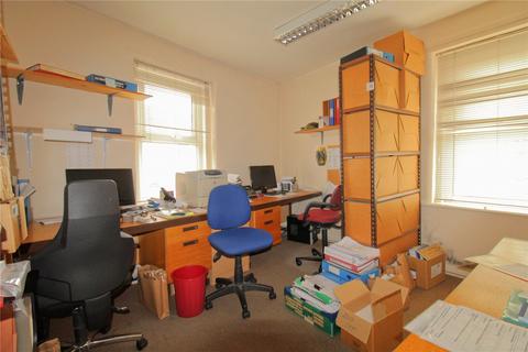 28a Gloucester Road, Trowbridge, BA14 0AA