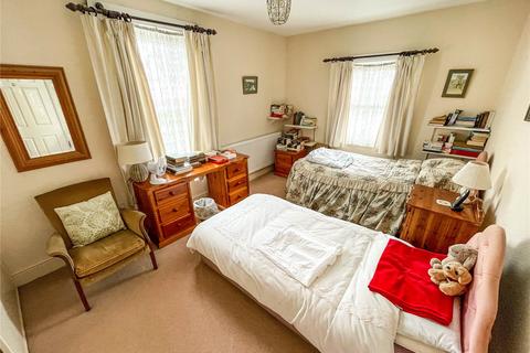 2 bedroom end of terrace house for sale, Heath Road, Upton, Chester, Cheshire, CH2