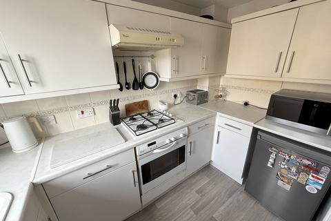 28 Jasmine Way, Trowbridge, BA14 7SW