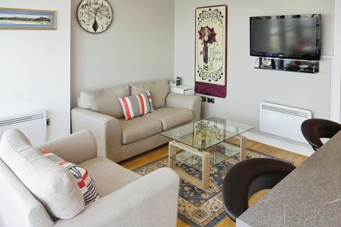 2 bedroom flat to rent, Skyline, St. Peters Street, Leeds, LS9