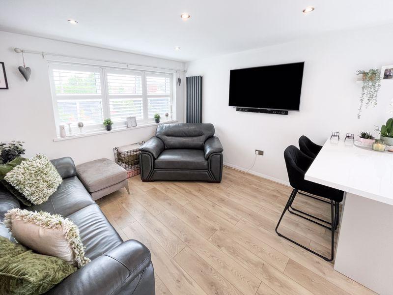 Winston Close, Radcliffe 4 bed semidetached house for sale £350,000