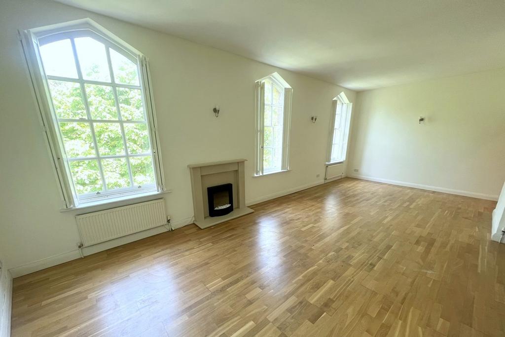 7 Church Street, Poole, BH15 3 bed flat £350,000