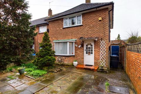 2 Warbank Close, New Addington, Croydon, CR0 0AX