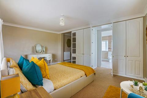 3 Park Crescent, Guiseley, Leeds, LS20 8EL