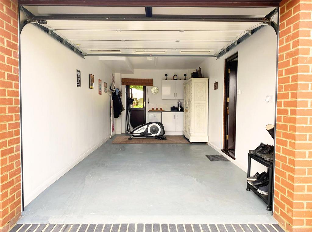 Integral garage