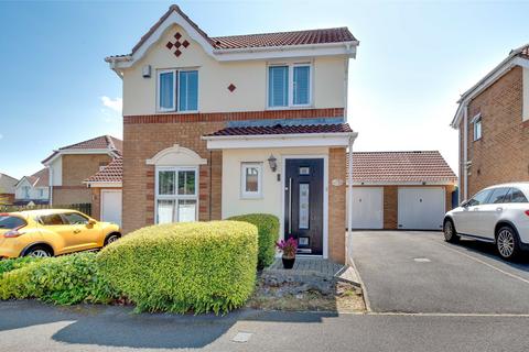 3 bedroom detached house for sale, Bluebell Close, Meadow Rise, Gateshead, NE9