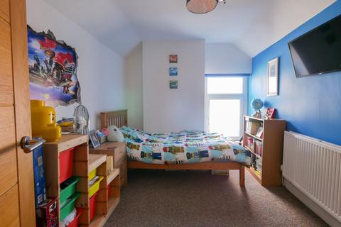 2 Bridge Street, Penarth, CF64 2JB