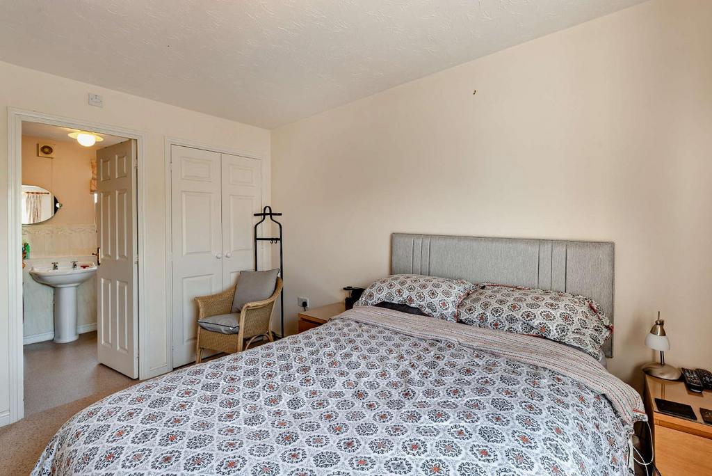 8558856-interior18-800.jpg