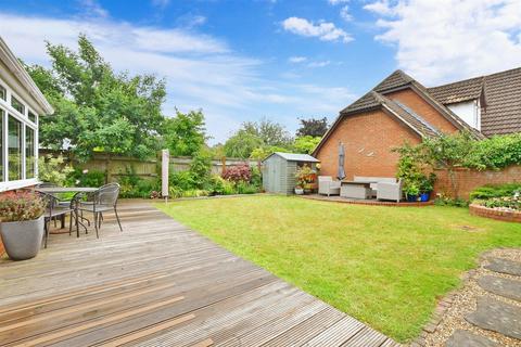 4 bedroom detached house for sale, Lambourne Drive, Kings Hill, West Malling, Kent