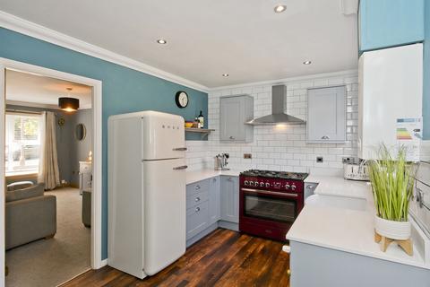 37 Corbiewynd, Edinburgh, EH15 3RP