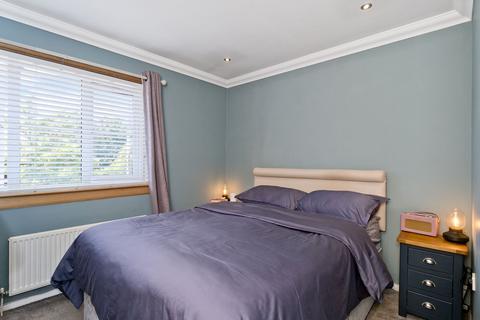 37 Corbiewynd, Edinburgh, EH15 3RP