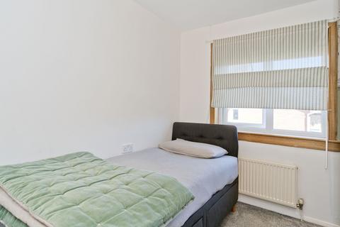 37 Corbiewynd, Edinburgh, EH15 3RP