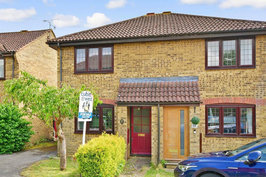 Bamborough Close Southwater Horsham West Sussex 2 Bed Semi Detached