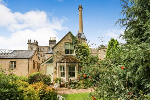 East Lodge Bliss Mill, Chipping Norton, OX7 5JR