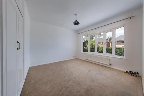 6 Glebe Road, Claverdon, Warwick, CV35 8NX