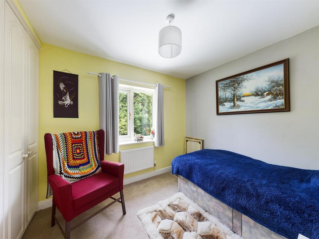 Bedroom: