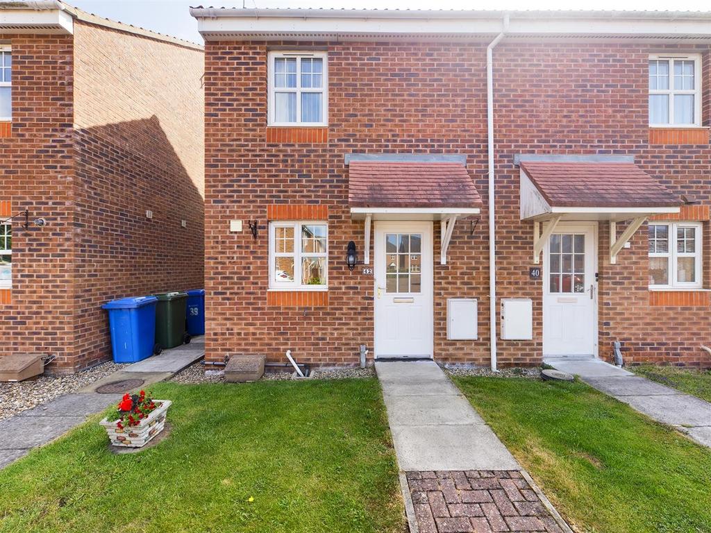 Farndale Road, Bridlington 2 bed end of terrace house for sale £148,000