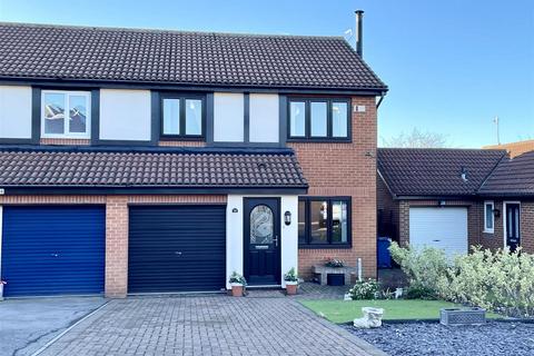 74 Beaconside, South Shields, NE34 7PX