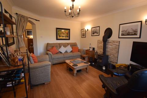 74 Beaconside, South Shields, NE34 7PX