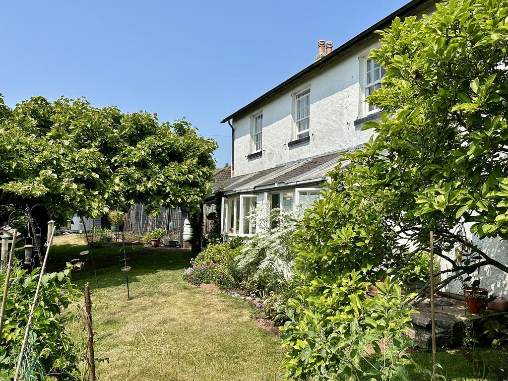 Pear Tree House, Moor Lane, 4 bed detached house for sale