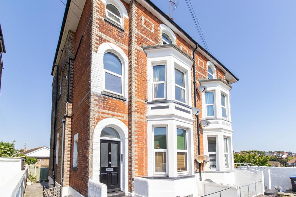 Belmont Road, Broadstairs, CT10 1 bed flat for sale £225,000