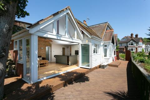 1 Castle Road, Hythe, CT21 5EY