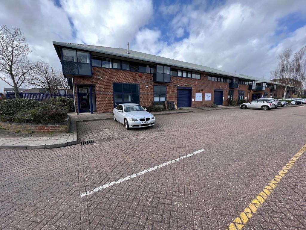 Church Road, Mitcham CR4 Industrial unit to rent