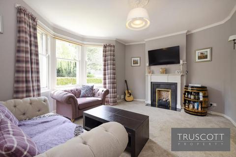 25 Learmonth Gardens, Edinburgh, EH4 1HA