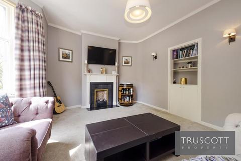 25 Learmonth Gardens, Edinburgh, EH4 1HA