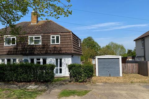 18 Windrush Road, Hardingstone, Northampton, NN4 6EH