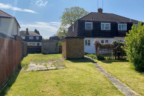 18 Windrush Road, Hardingstone, Northampton, NN4 6EH