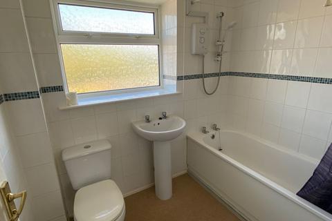18 Windrush Road, Hardingstone, Northampton, NN4 6EH