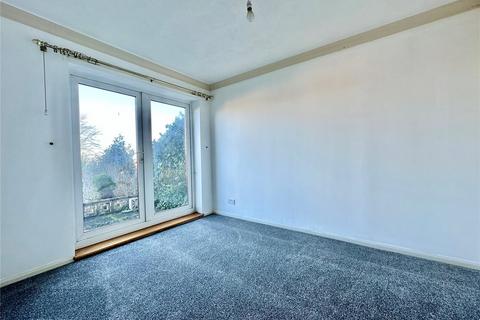 2 Ascot Close, Eastbourne, BN20 7HL