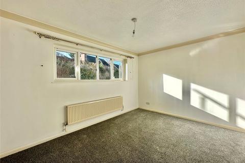 2 Ascot Close, Eastbourne, BN20 7HL