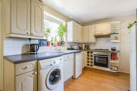 3 bedroom semi-detached house for sale - Bitterne Avenue, Tilehurst, RG31